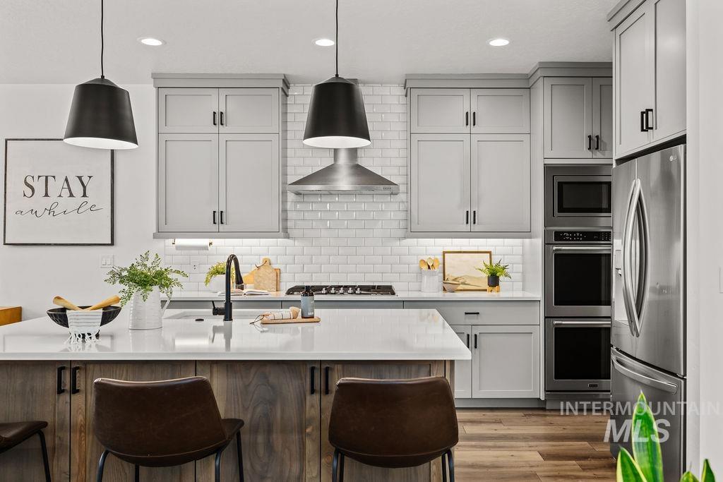5701 N Calcutta