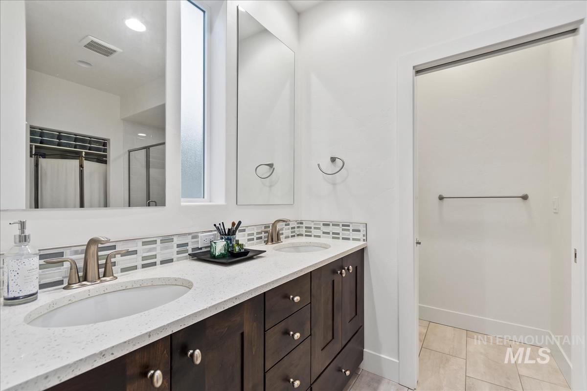 3311 E Exacta Lane
