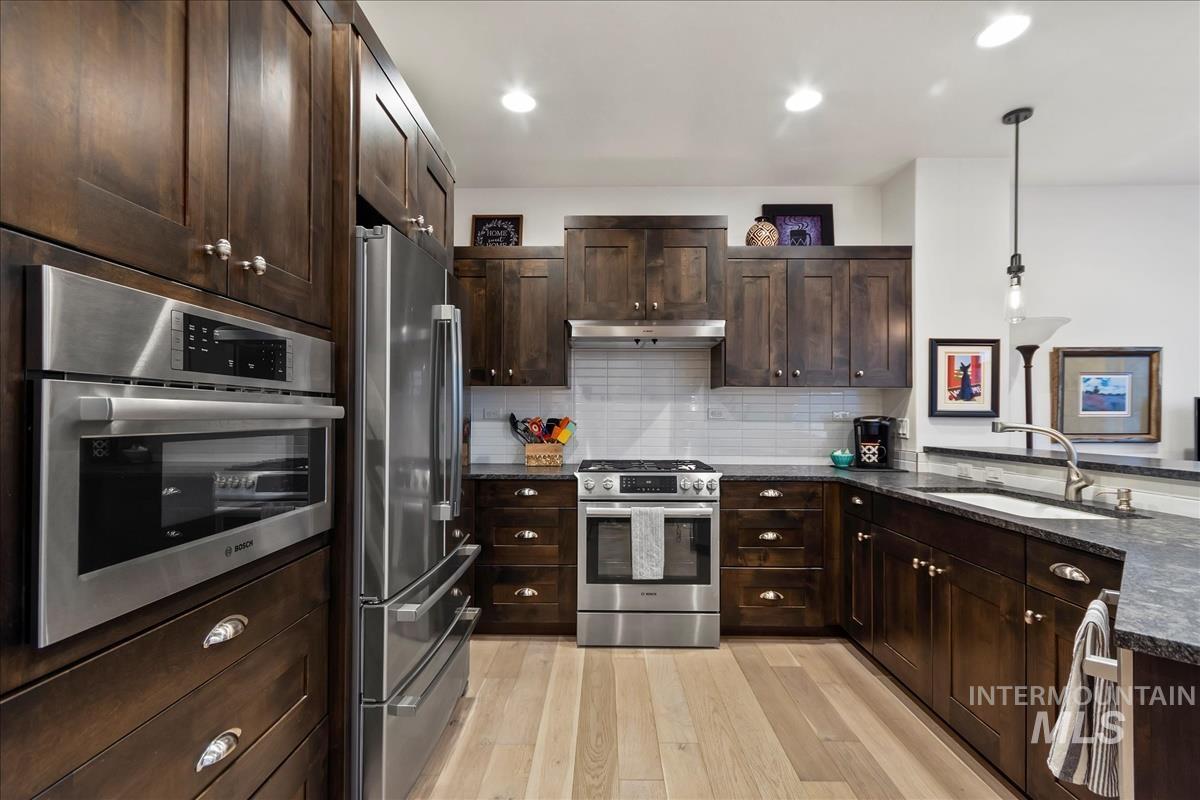 3311 E Exacta Lane