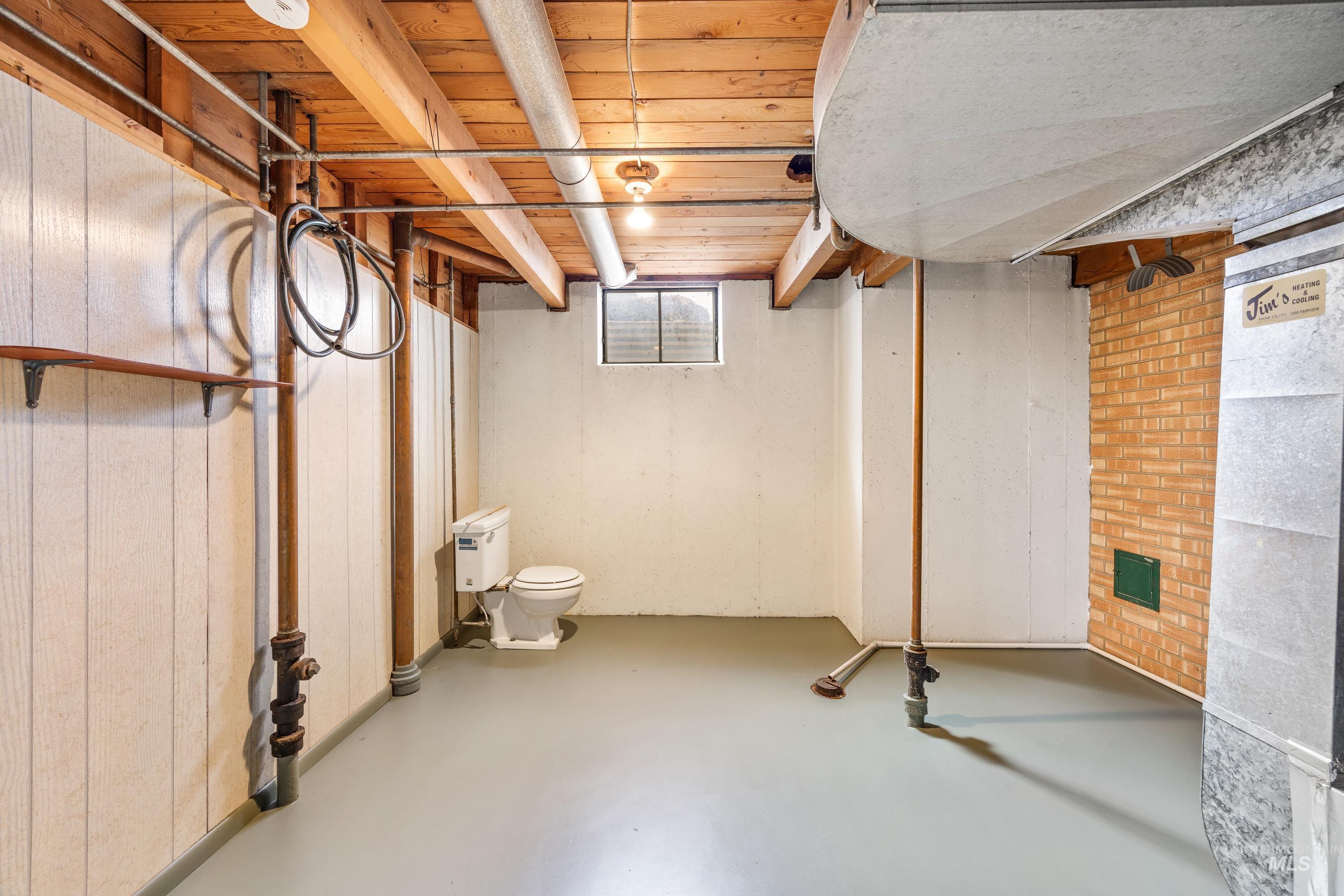 2412 S Robert St.