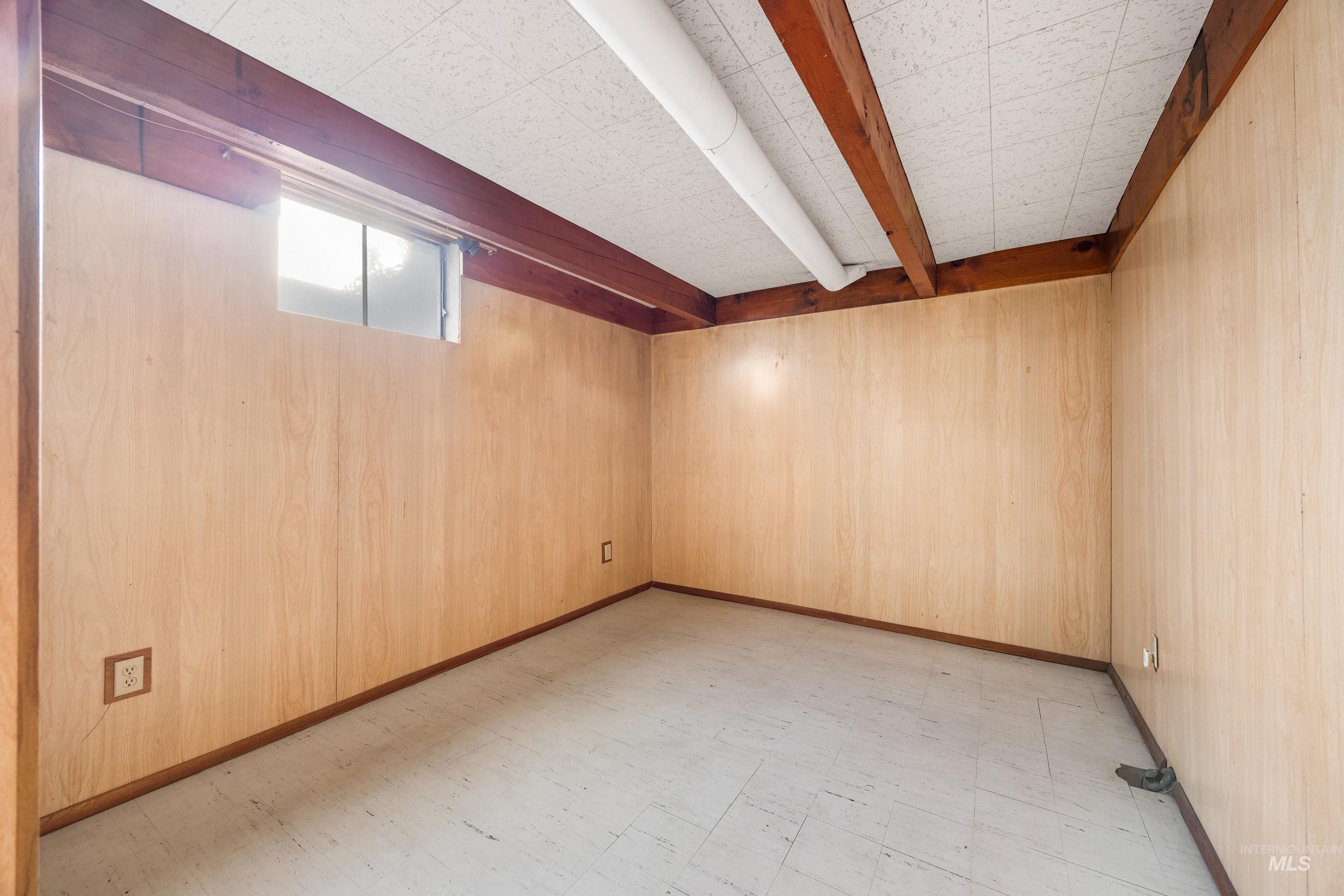 2412 S Robert St.