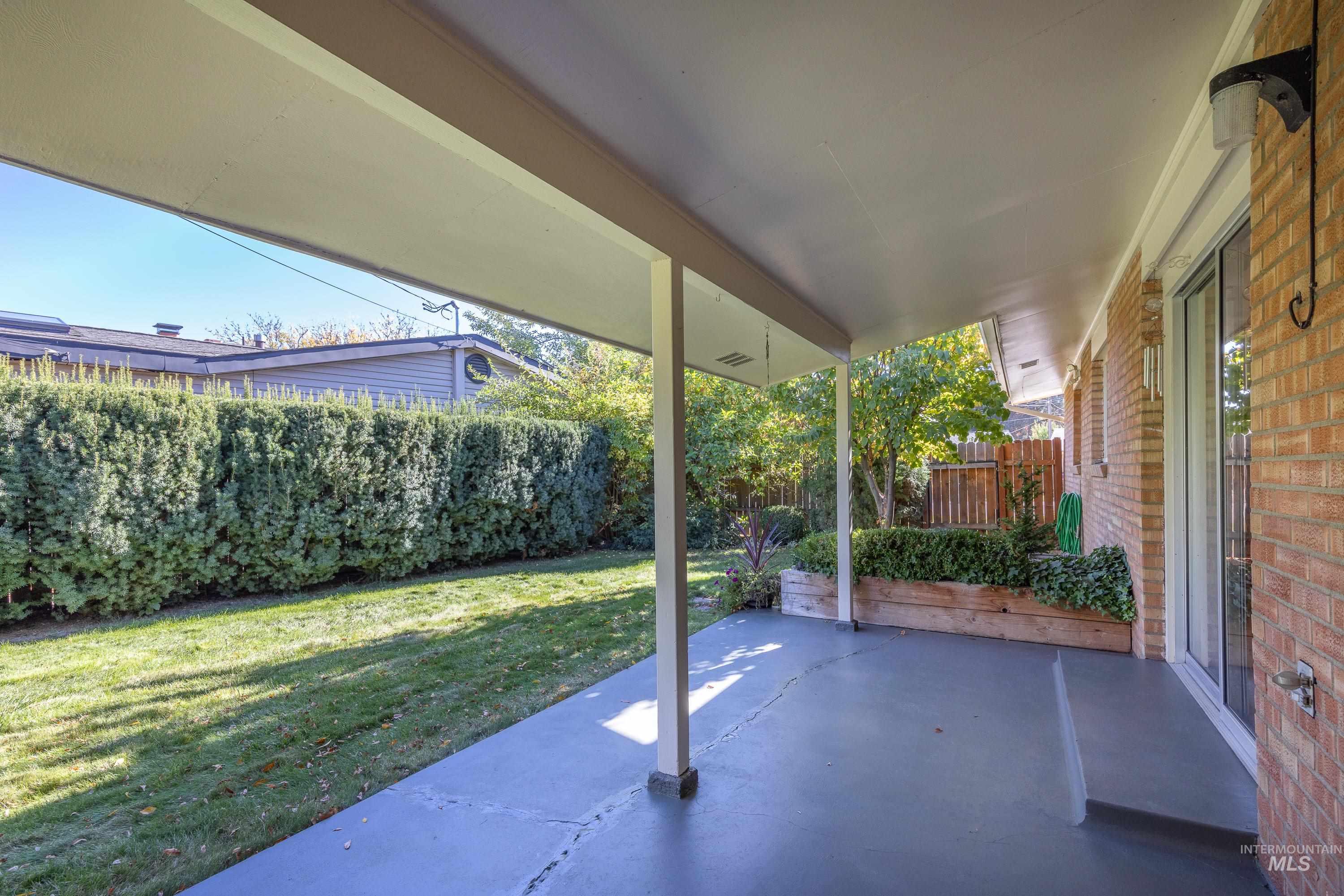 2412 S Robert St.