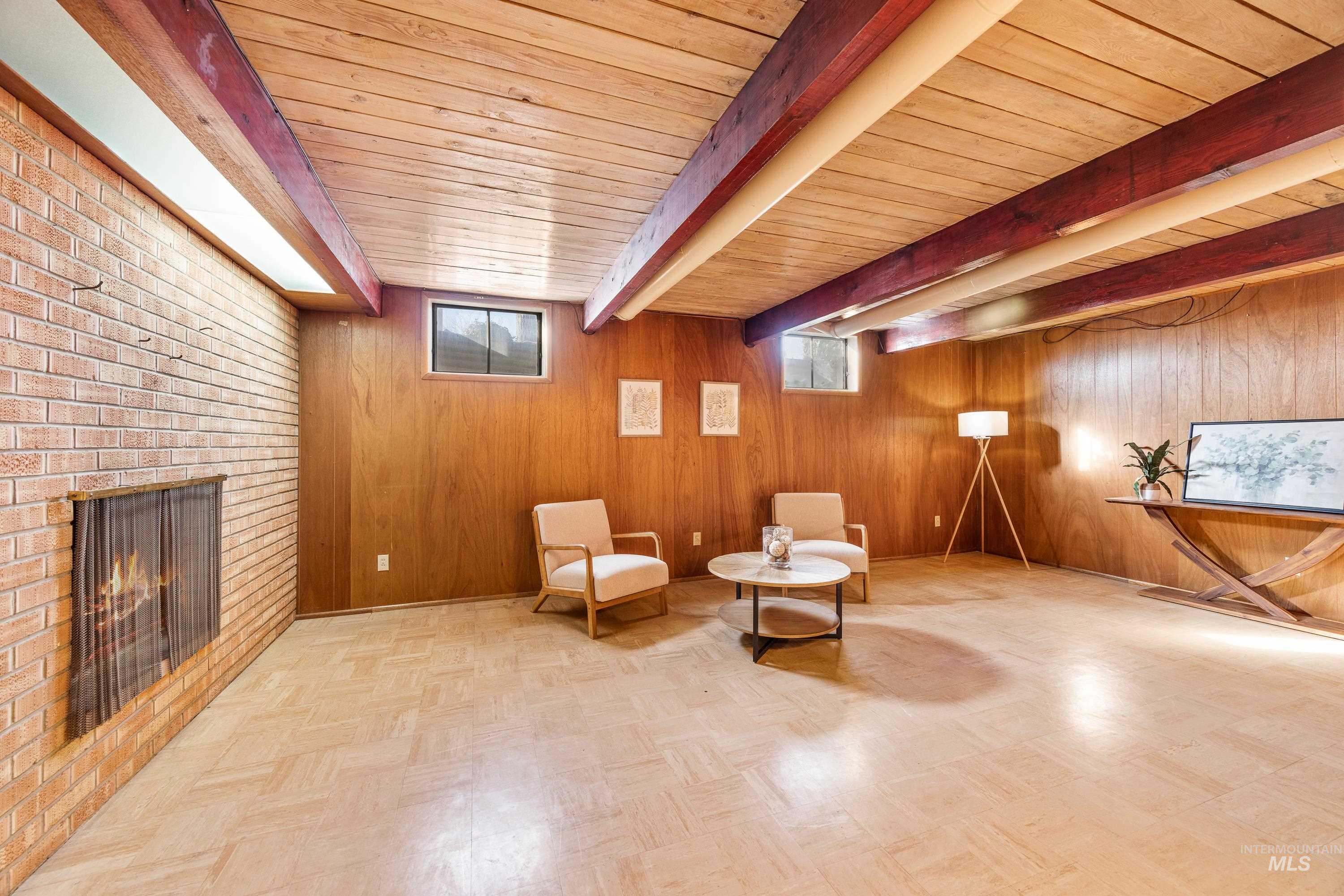 2412 S Robert St.