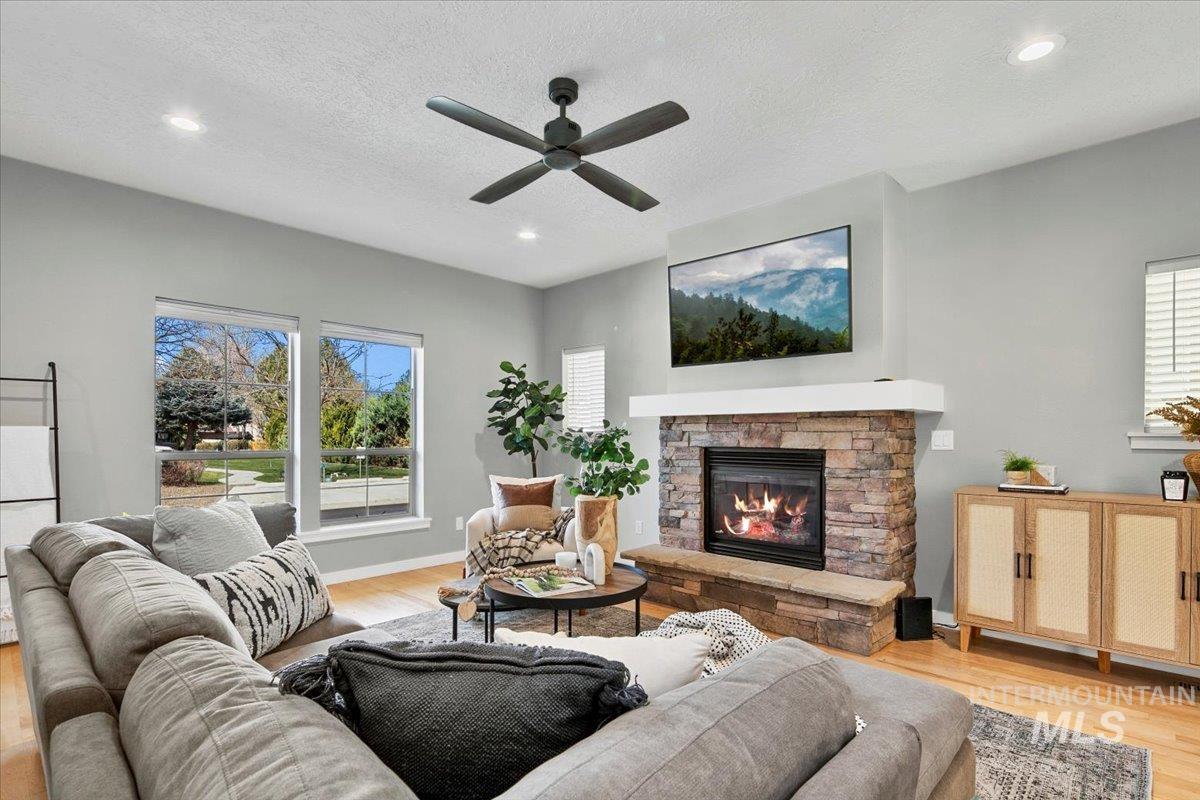 2528 N Cisco Ln.