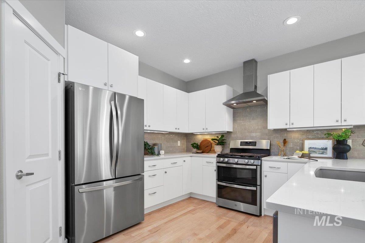 2528 N Cisco Ln.