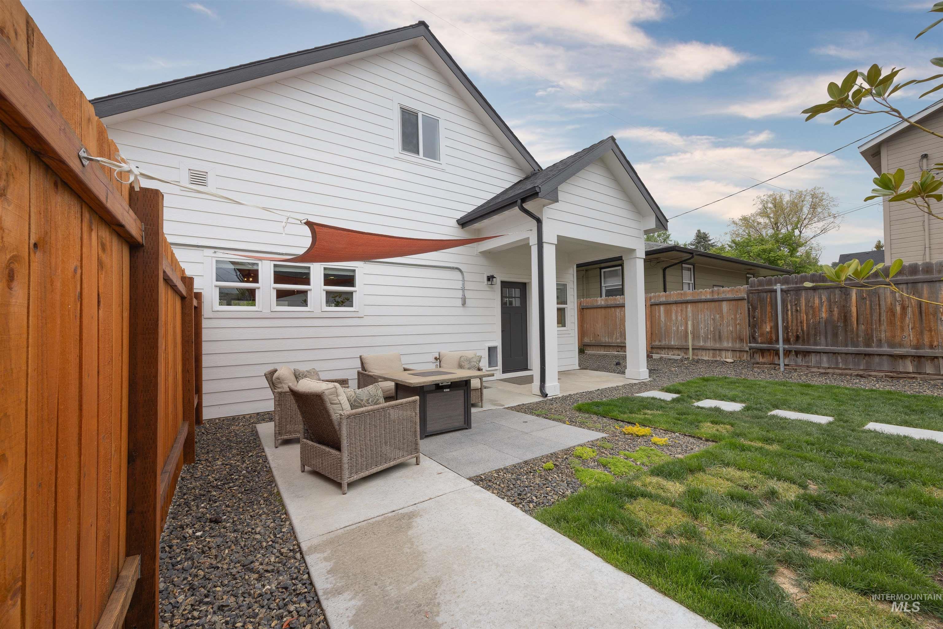 516 N Pierce St.