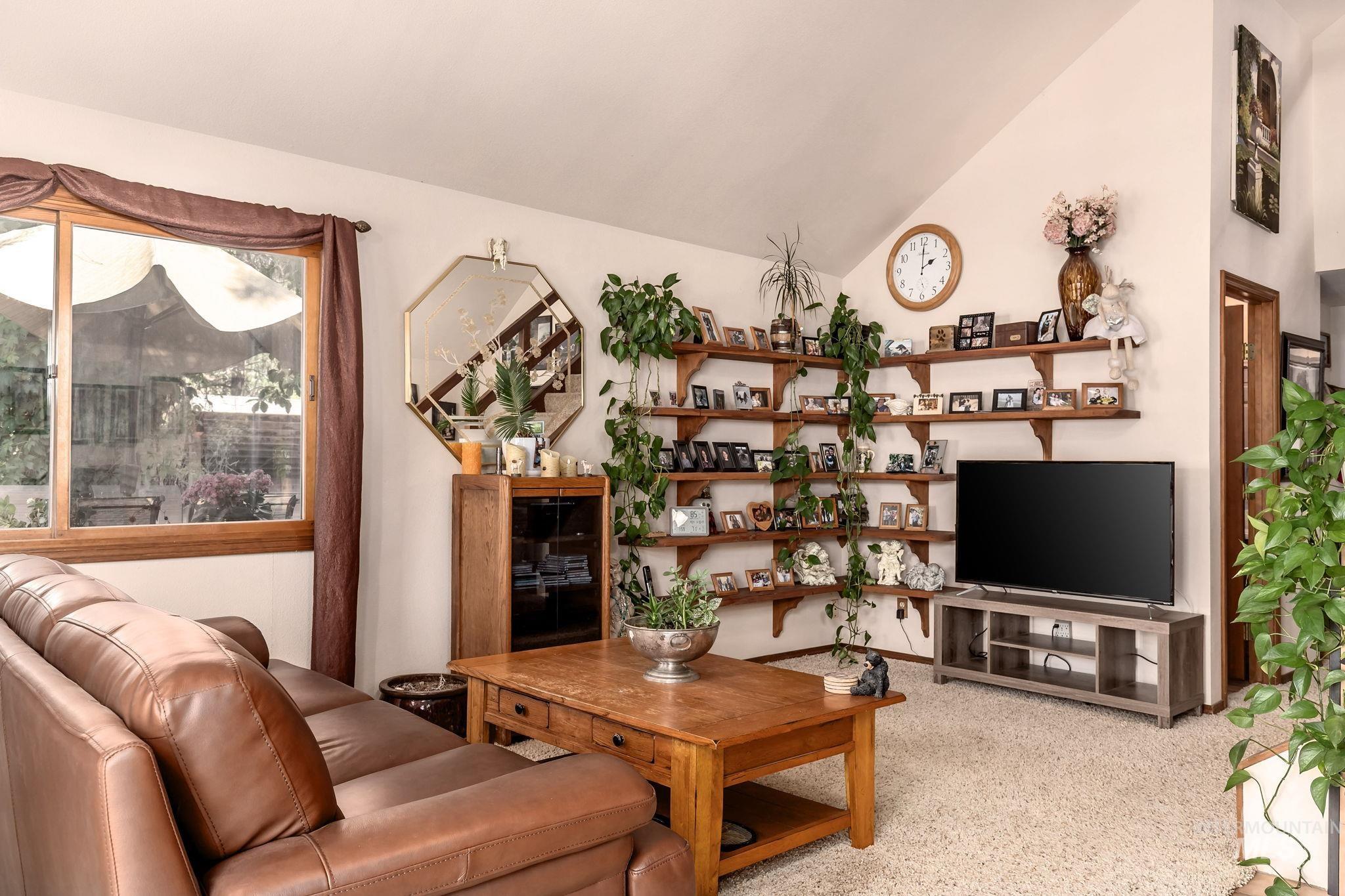 428 Rimview Dr.