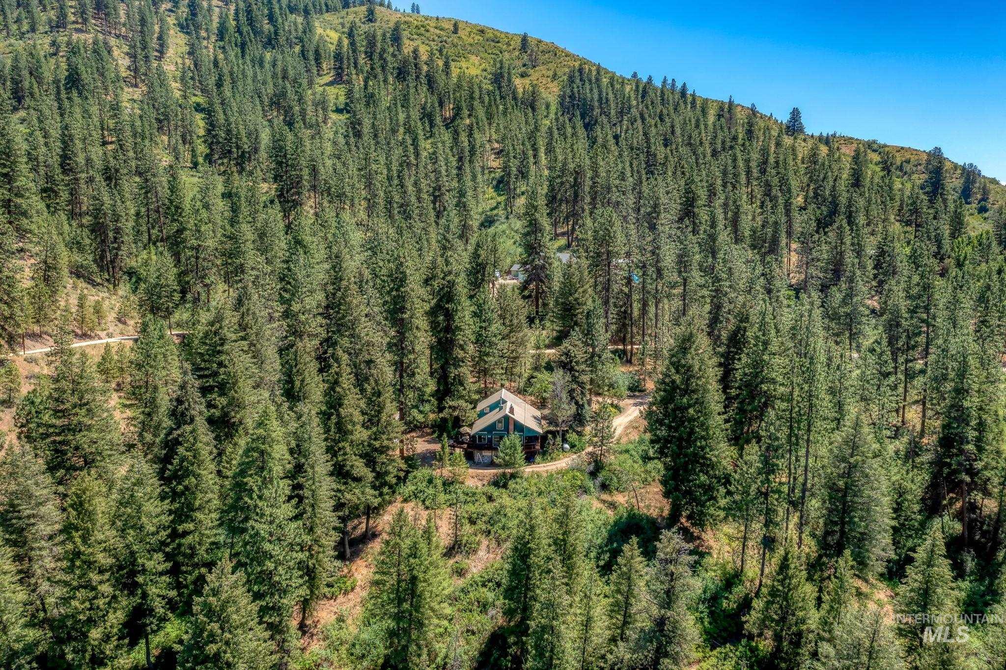 428 Rimview Dr.