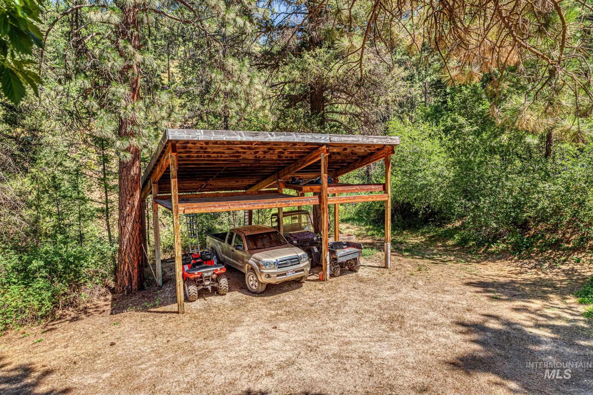 428 Rimview Dr.