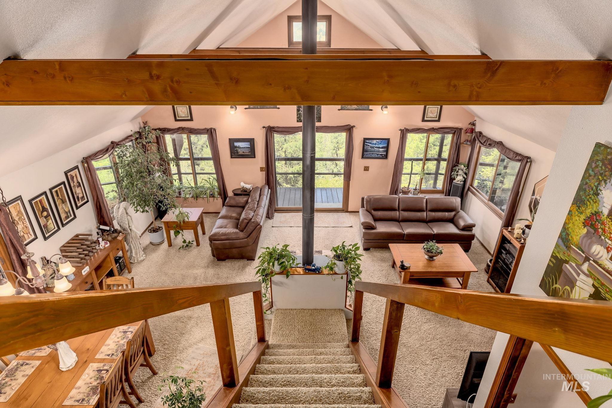 428 Rimview Dr.