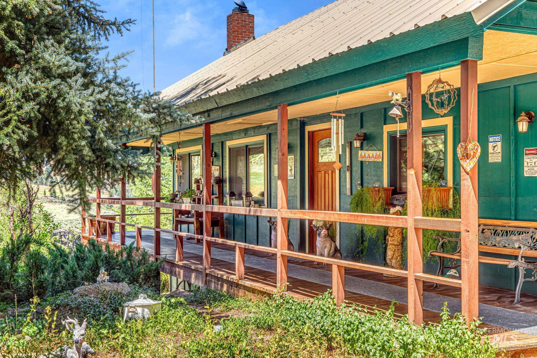 428 Rimview Dr.