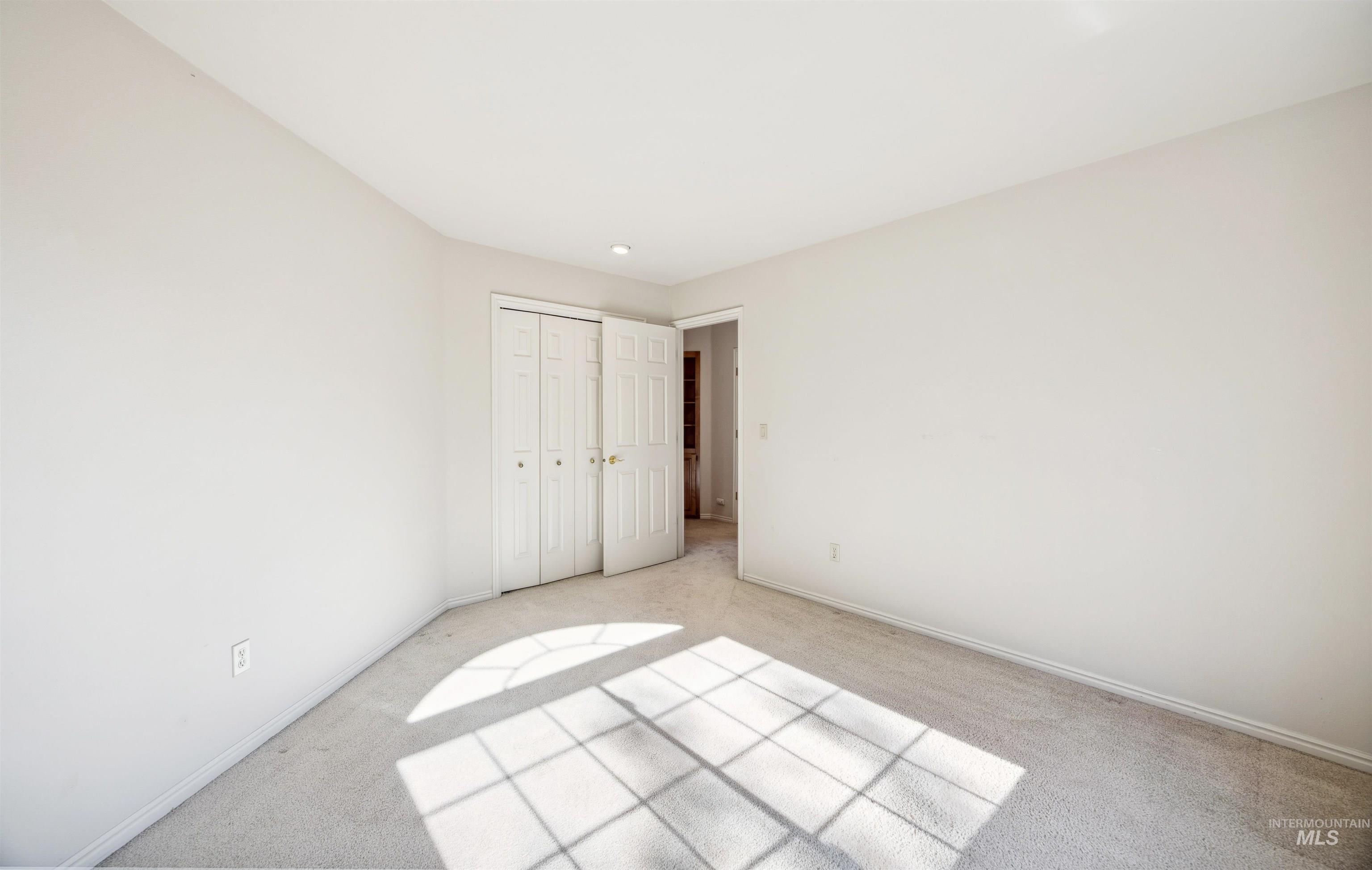 3362 E Dowling Mill Ct.