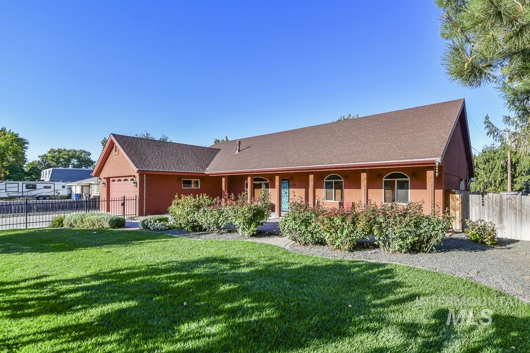 2214 Washington