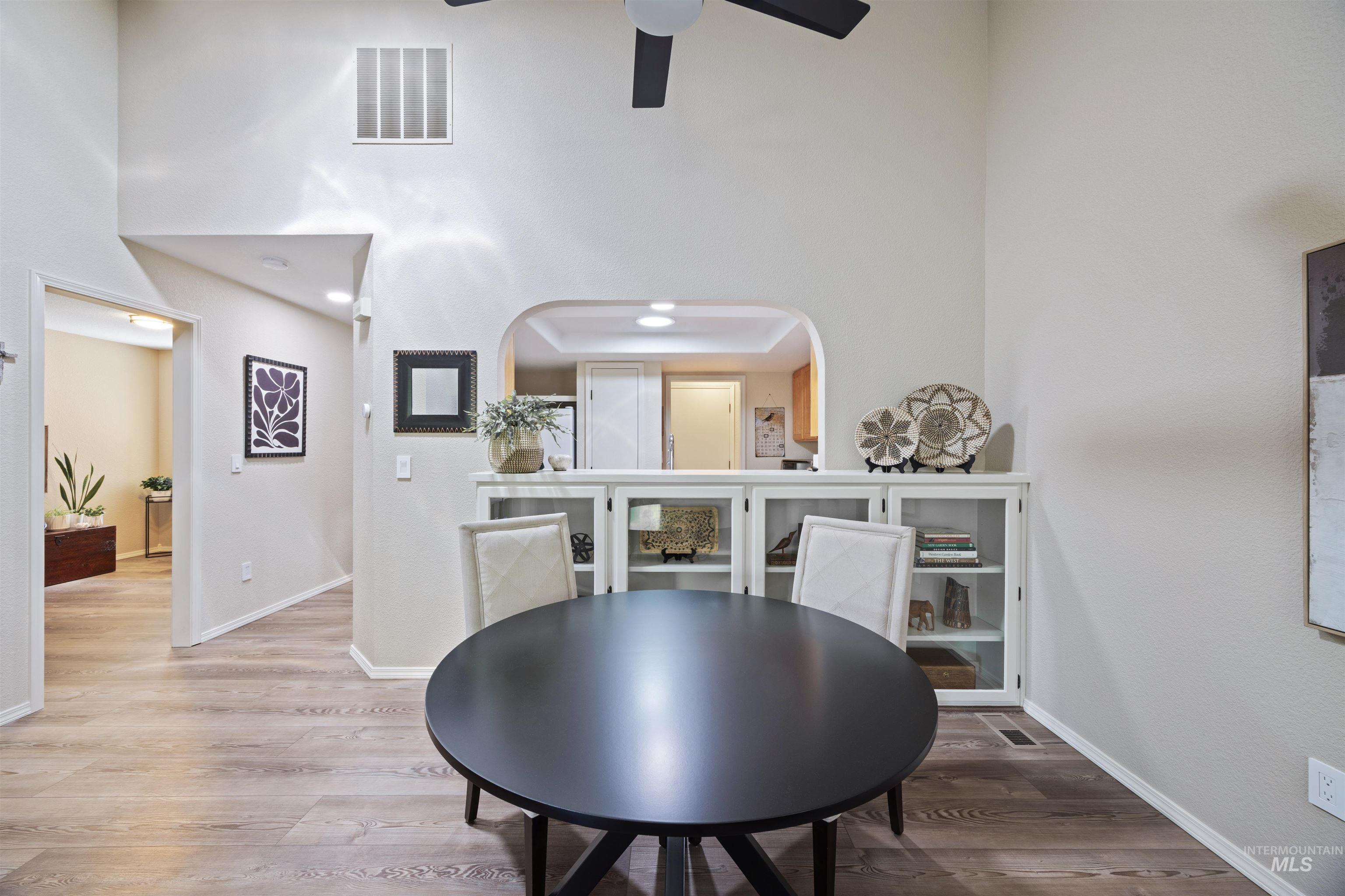 5730 W Cassia St.