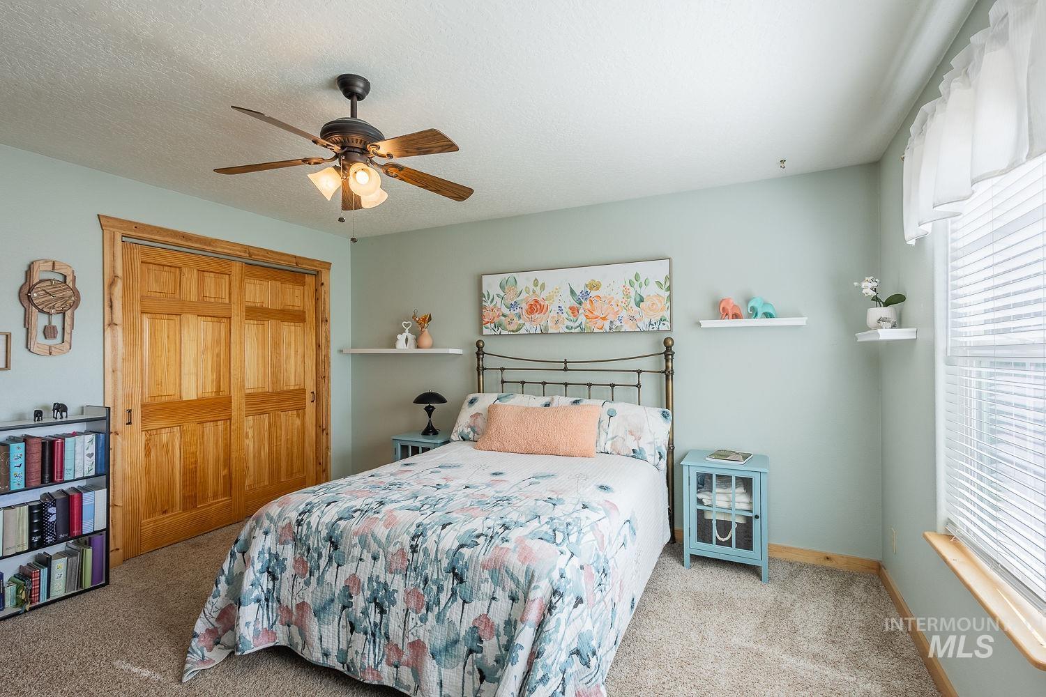 4349 S Happy Valley