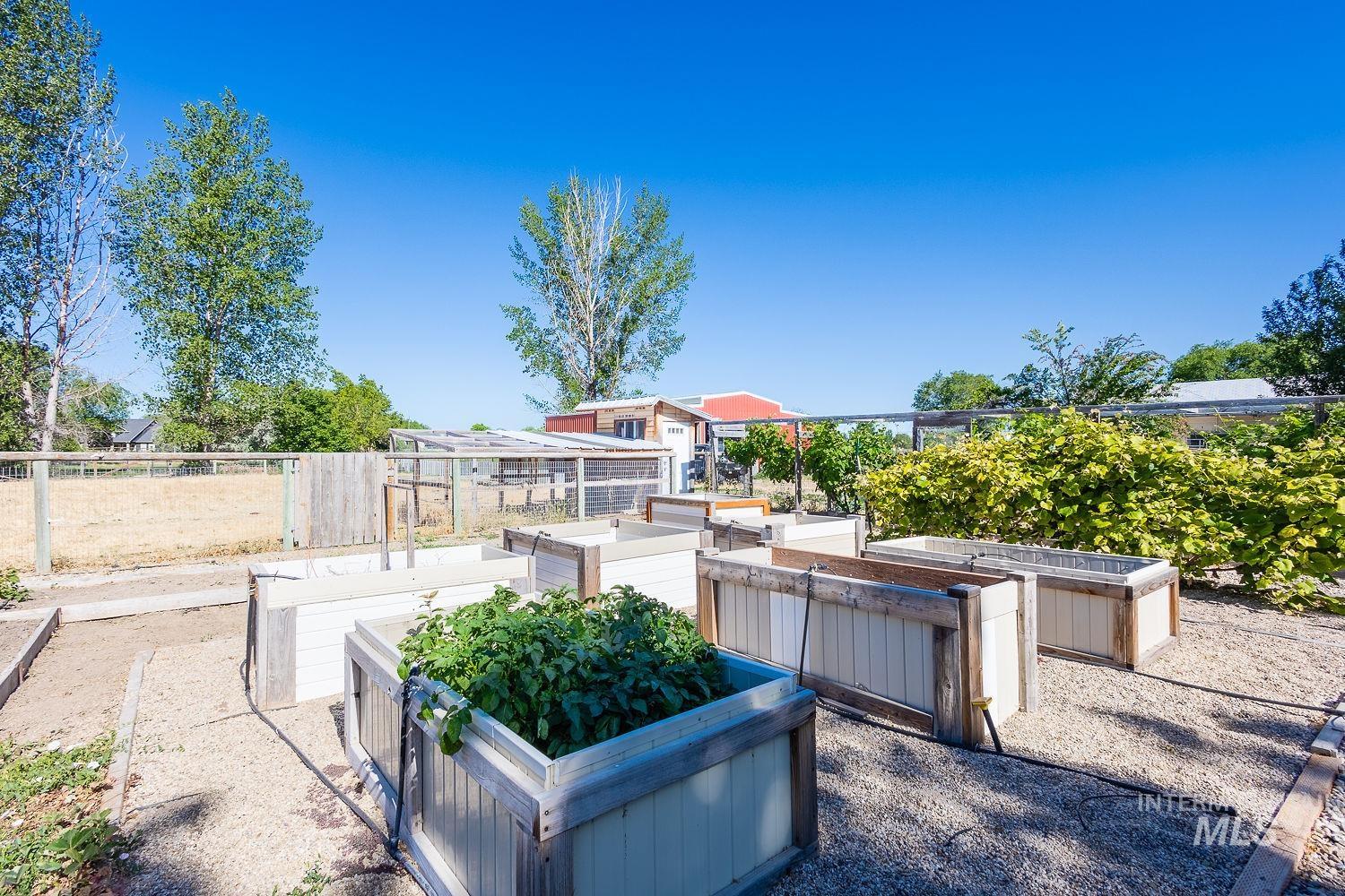 4349 S Happy Valley