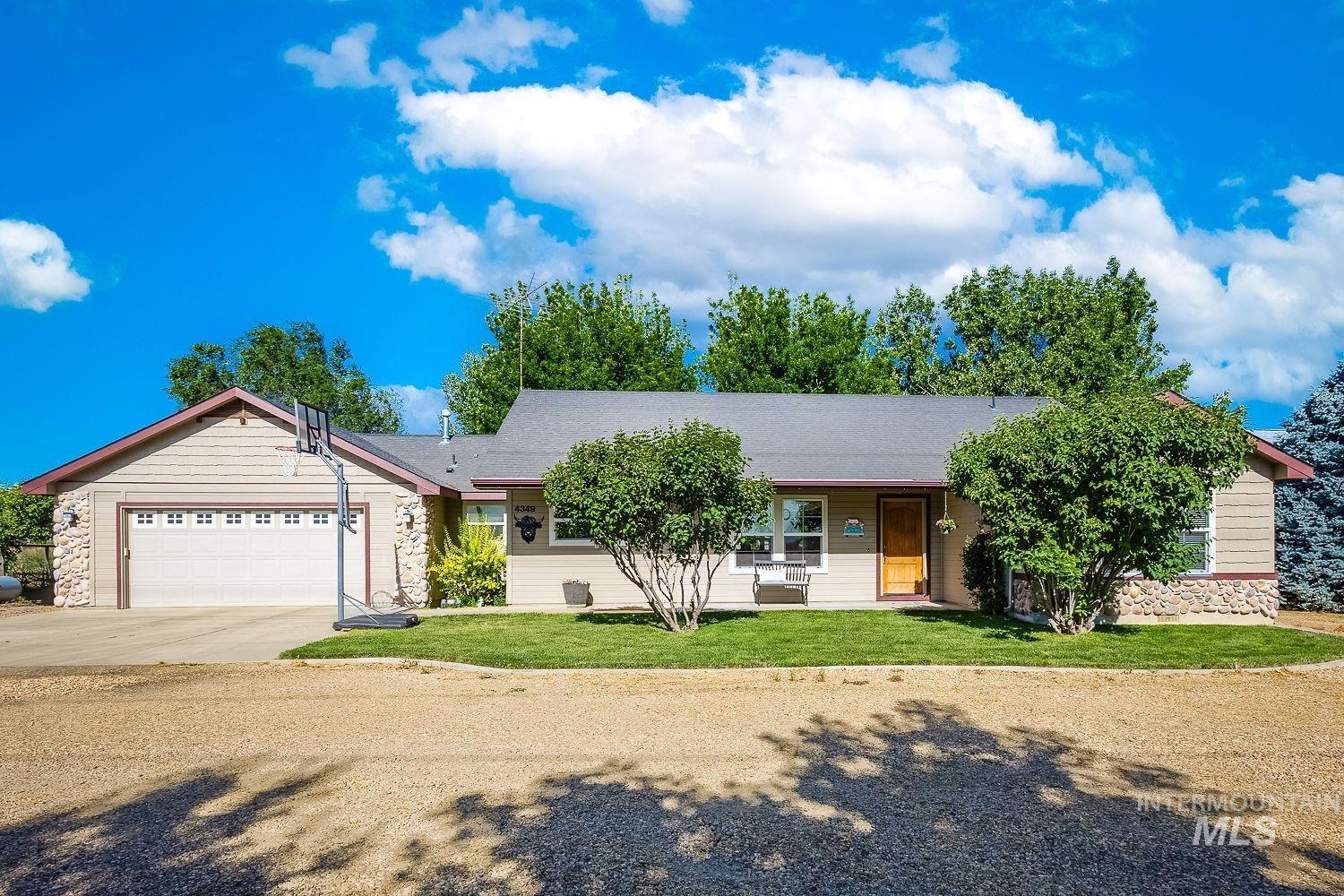 4349 S Happy Valley