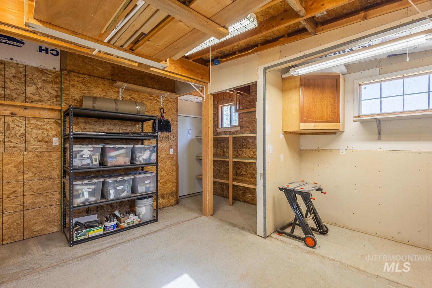 4349 S Happy Valley
