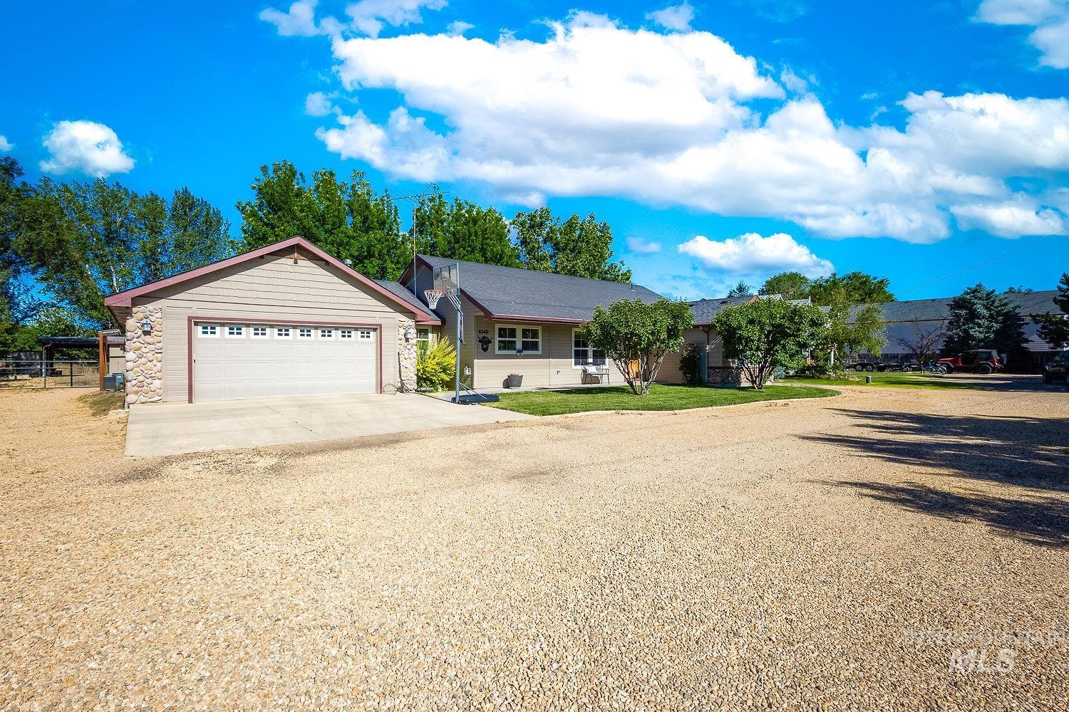4349 S Happy Valley