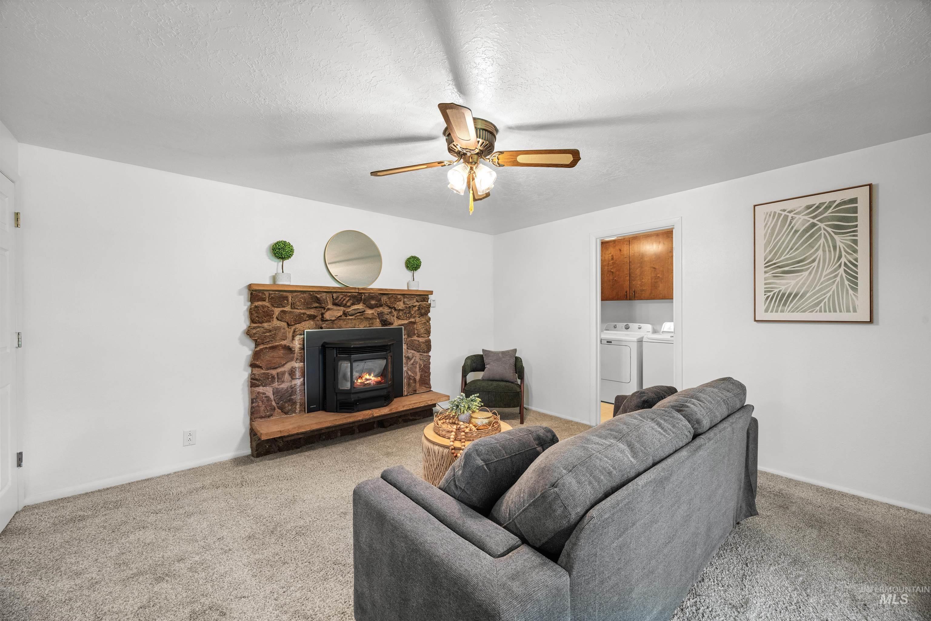 2467 S Essex