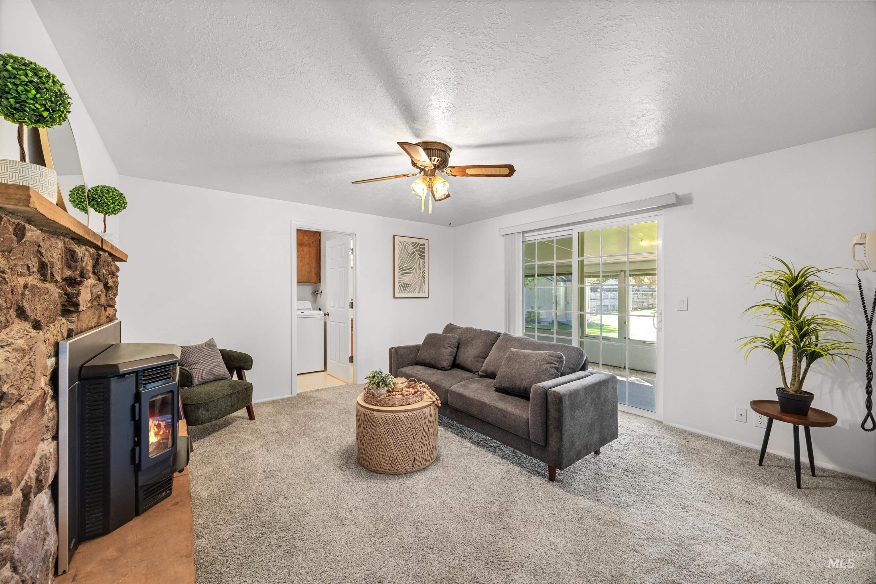2467 S Essex