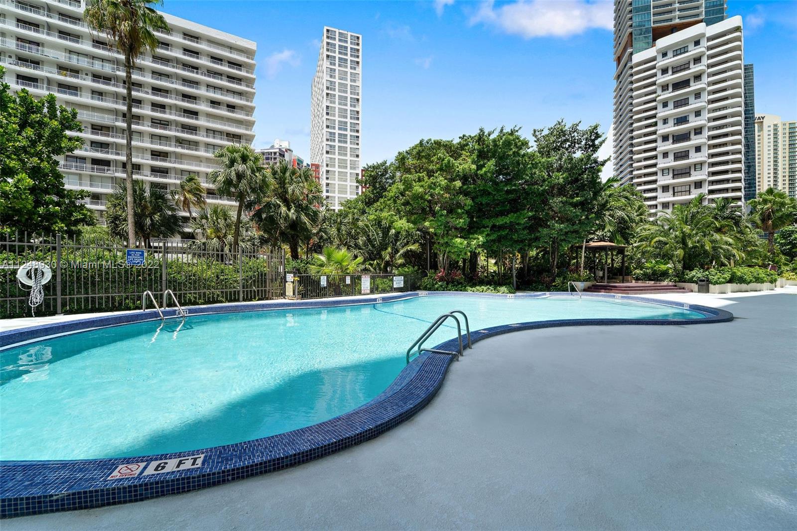 1450 Brickell Bay Dr Unit: 612