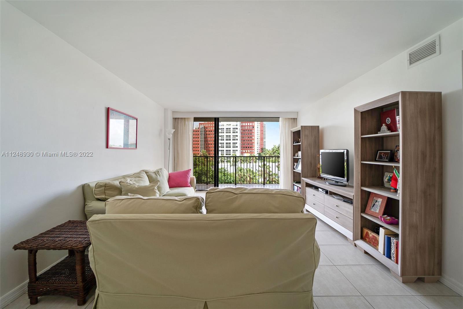 1450 Brickell Bay Dr Unit: 612
