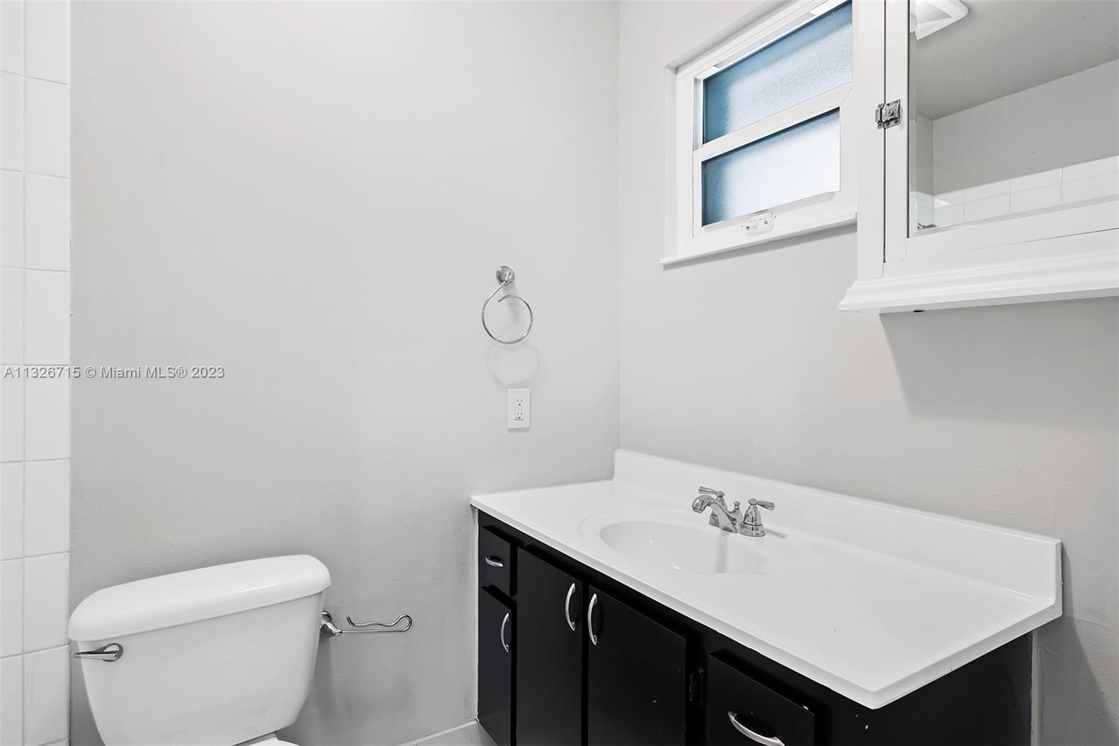 4489 Treasure Cove Dr Unit: 4489