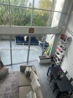 221 Jefferson Ave # 11