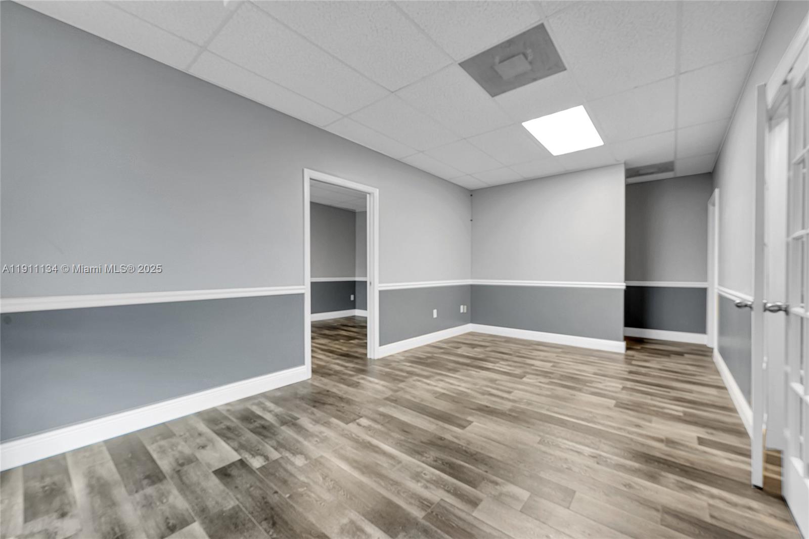 601 N Congress Ave # 105