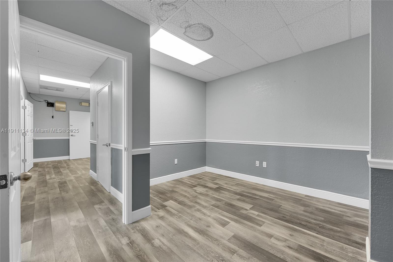 601 N Congress Ave # 105