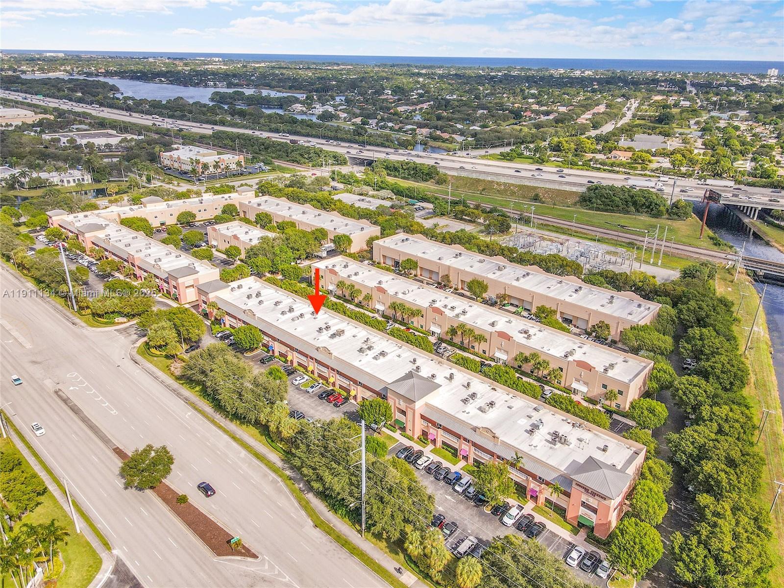 601 N Congress Ave # 105