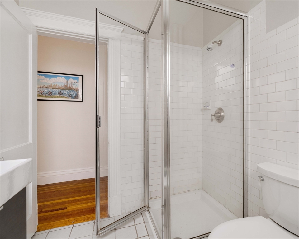 503 Boylston St # 4