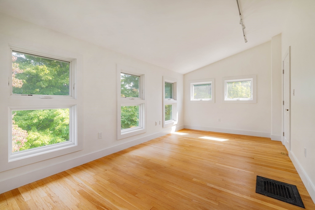 36 Wildwood Ave