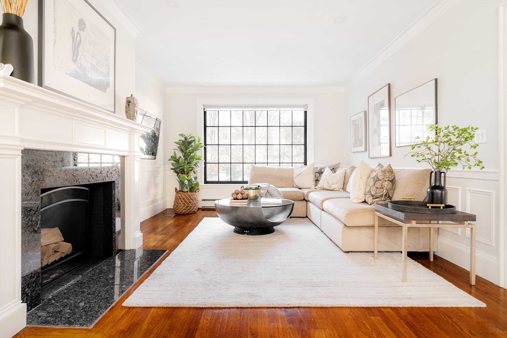 67 Prentice Rd