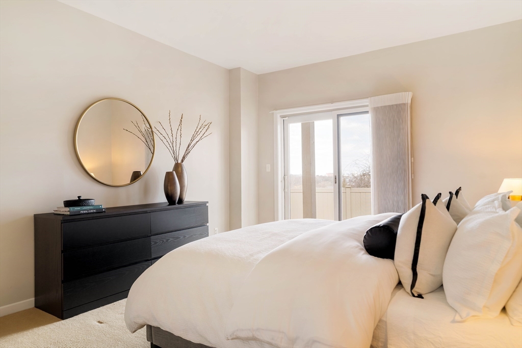 71 Algonquin Rd # 71