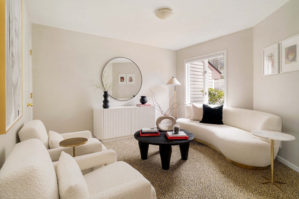 71 Algonquin Rd # 71