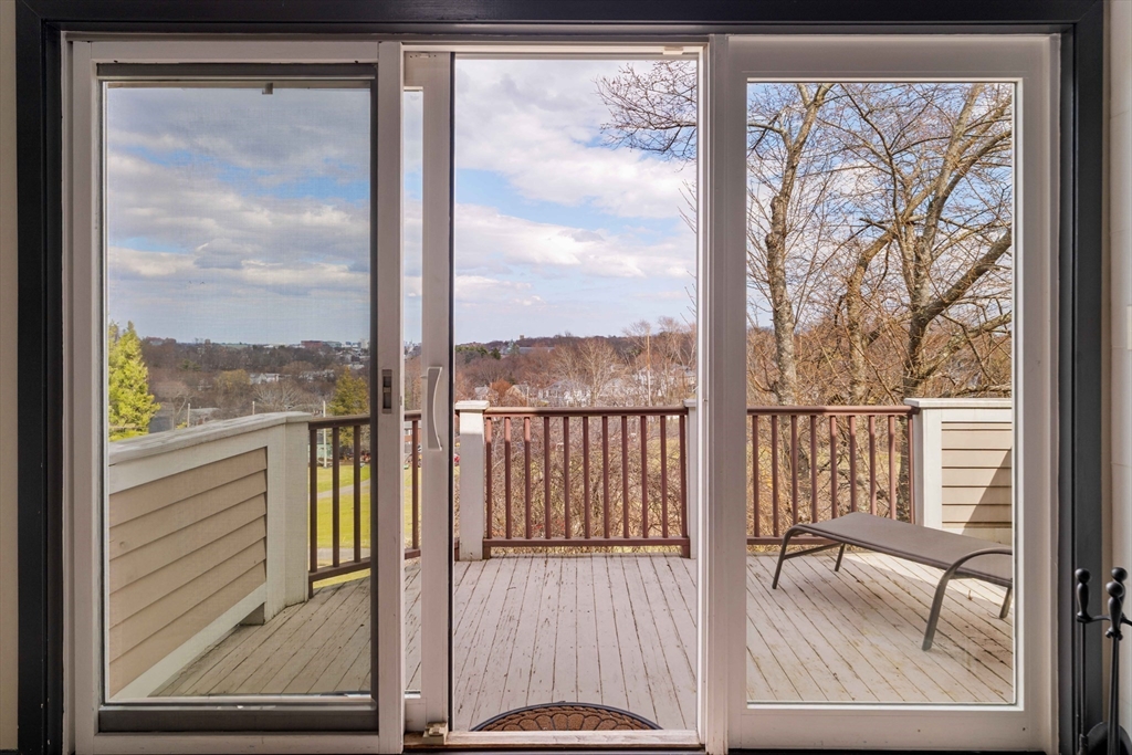71 Algonquin Rd # 71