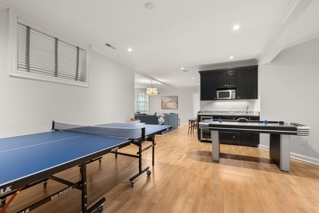 25 Kesseler Way