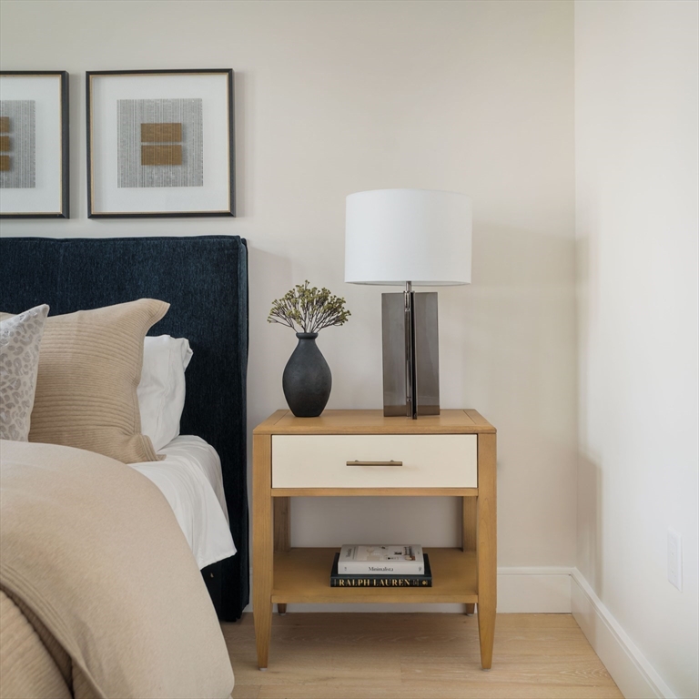 20 Kinmonth Rd # 203