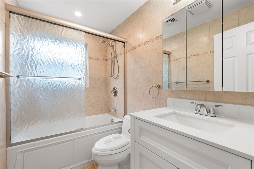 33 Saco Street # 33