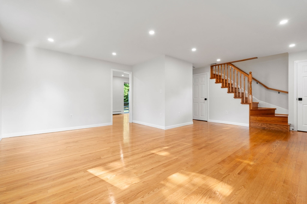 33 Saco Street # 33