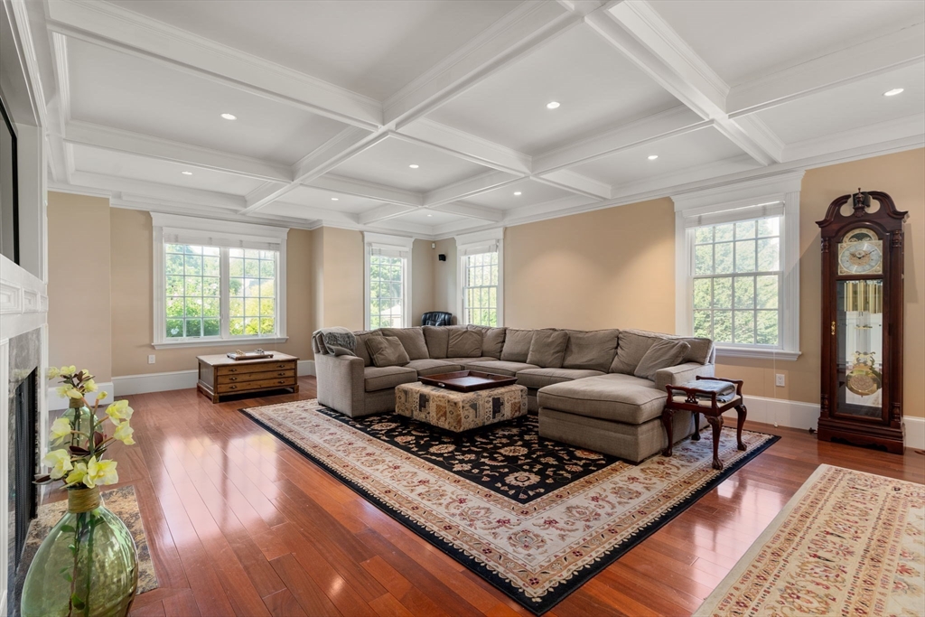 66 Forest Ave
