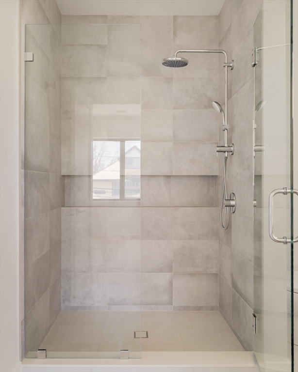 27 Cross St # 27
