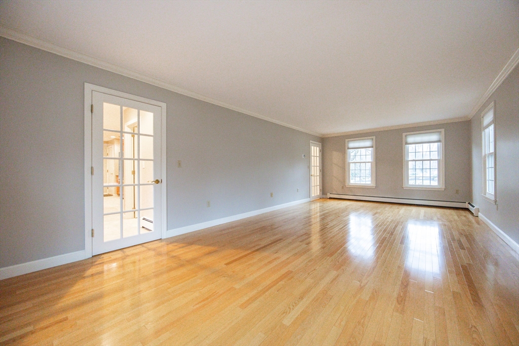 261 Rolling Meadow Drive