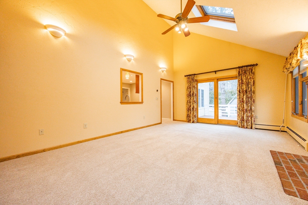 261 Rolling Meadow Drive