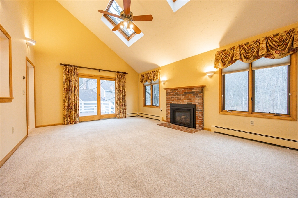 261 Rolling Meadow Drive