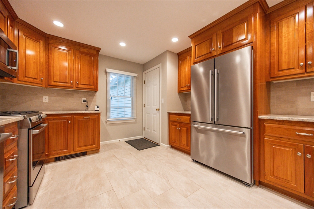 261 Rolling Meadow Drive