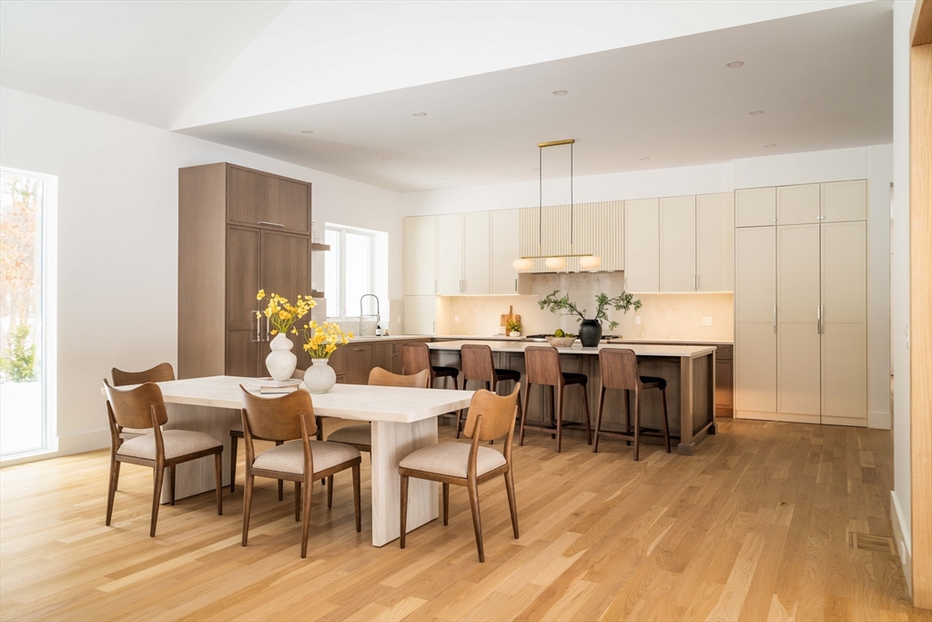 365 Charles River St