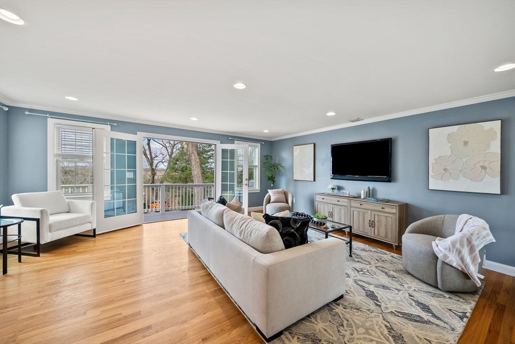 166 Hillcrest Road
